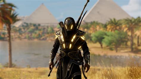 Black Hood, pharaoh armor, and Spaniards outfit. . Assassins creed origins isu armor